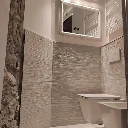 Antico Borgo Di Apartment *