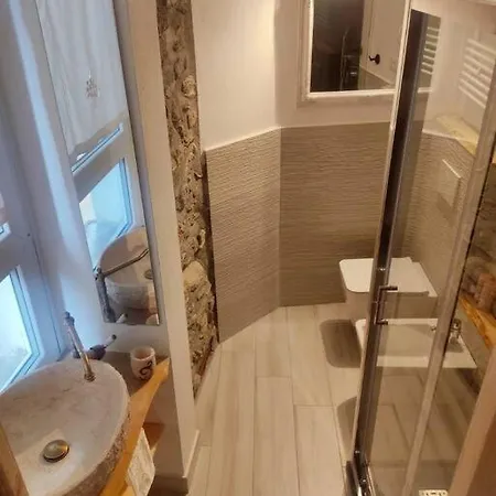Antico Borgo Di Apartment